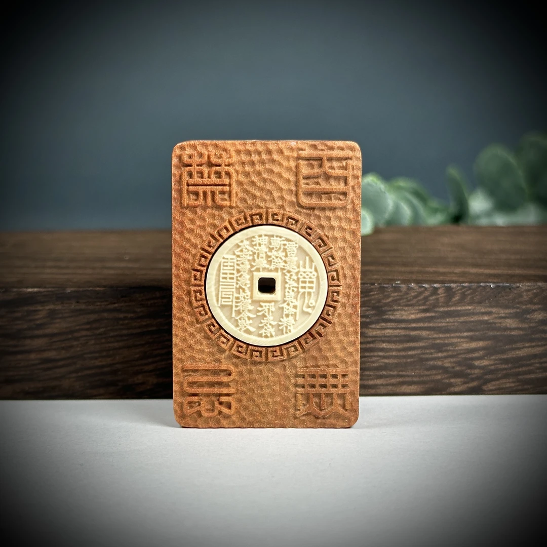 H17-13天然猛犸老山檀配山鬼钱28.5*44*8.5mm支持鉴定假一罚十