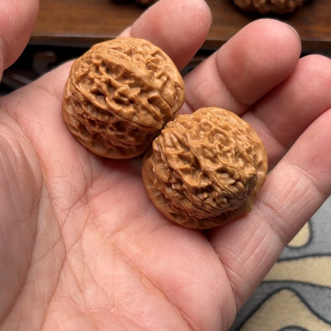 文玩核桃把件?*磨盘山