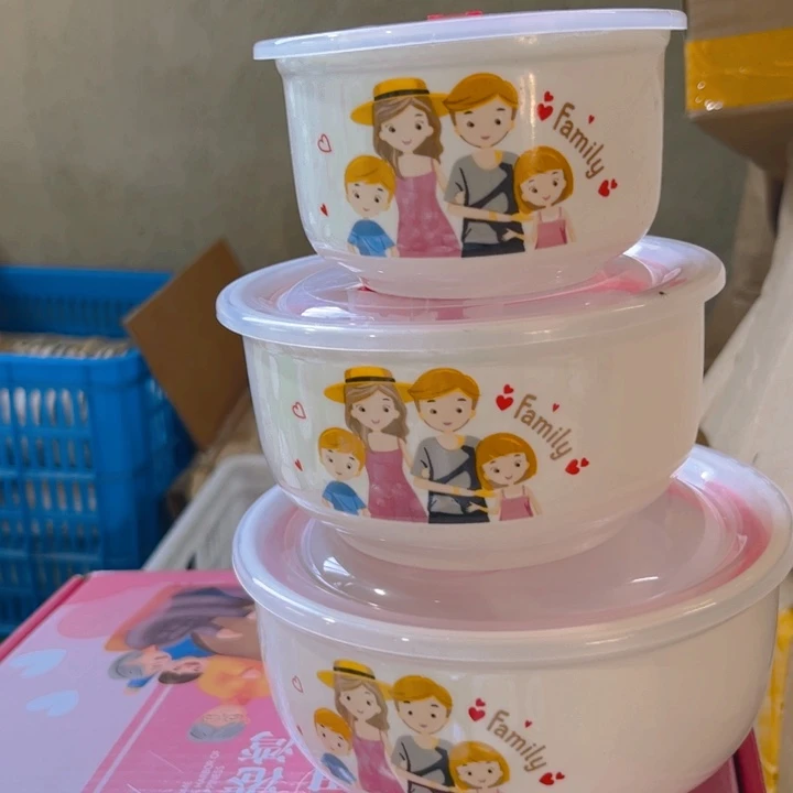 瓷片保鲜碗三个哇塞