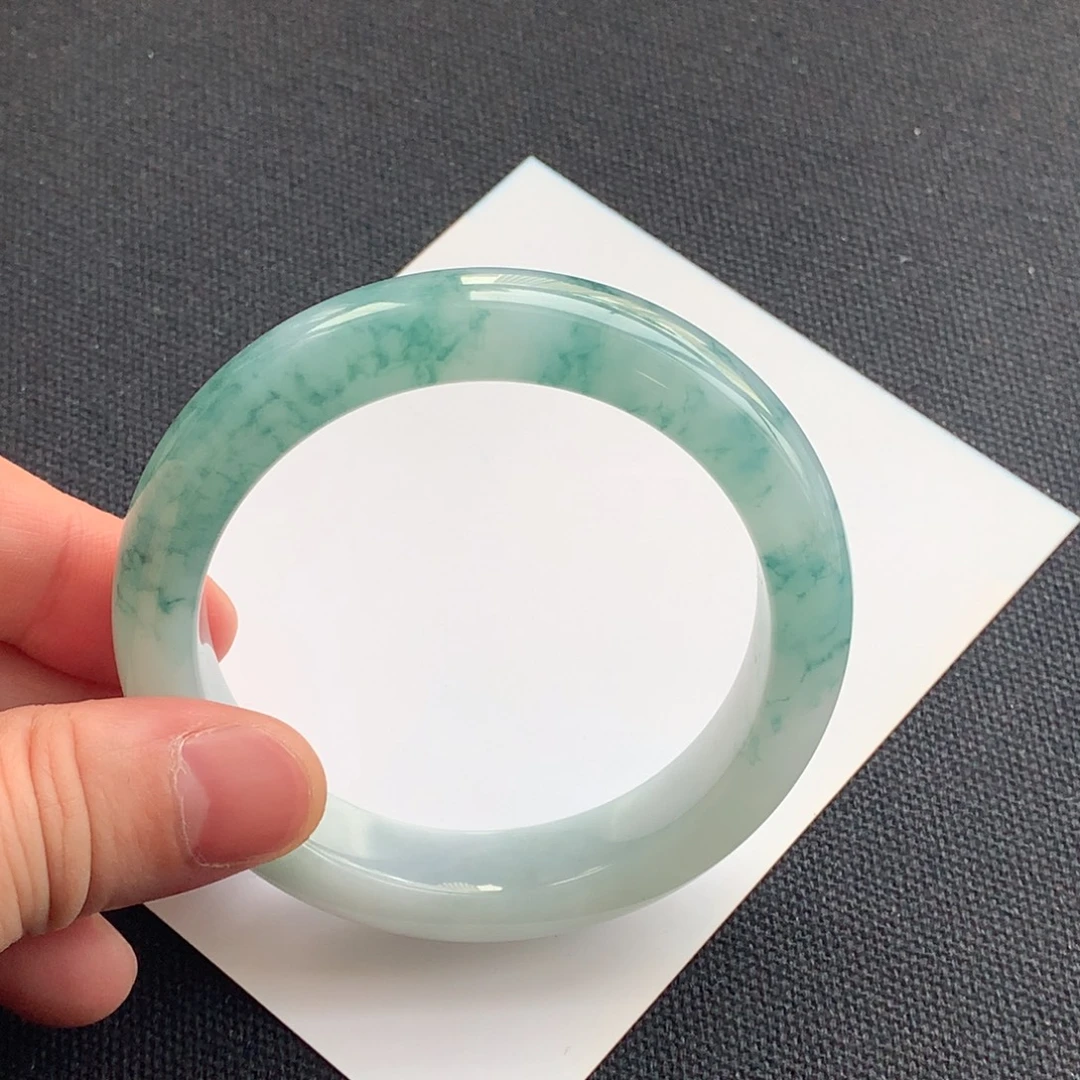 翡翠未镶嵌手镯27号