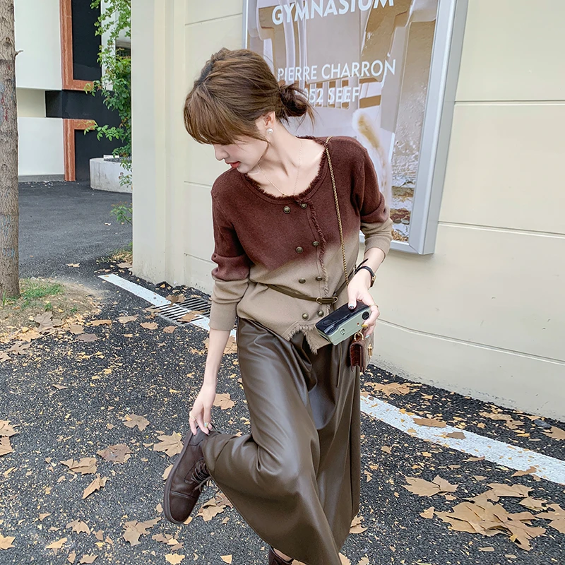 渐变色上衣半身皮裙套装女2025春装别致设计感气质流行穿搭连衣裙