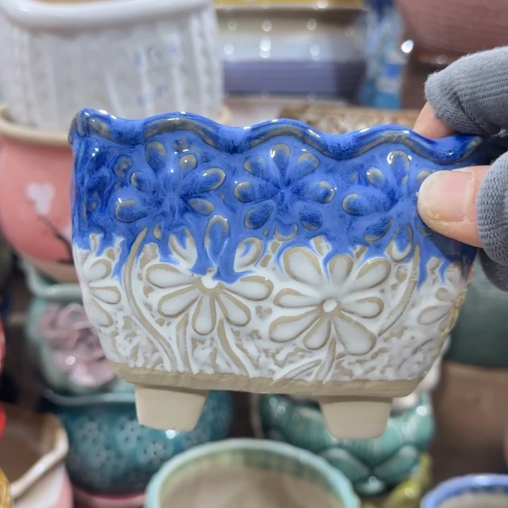 凑9米包邮，有孔，陶瓷花盆