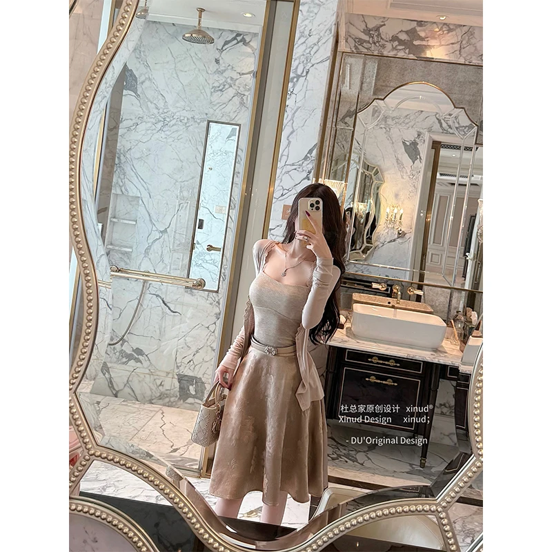 杜总家 老钱世家女*原创轻奢高级感气质修身针织抹胸连衣裙套装