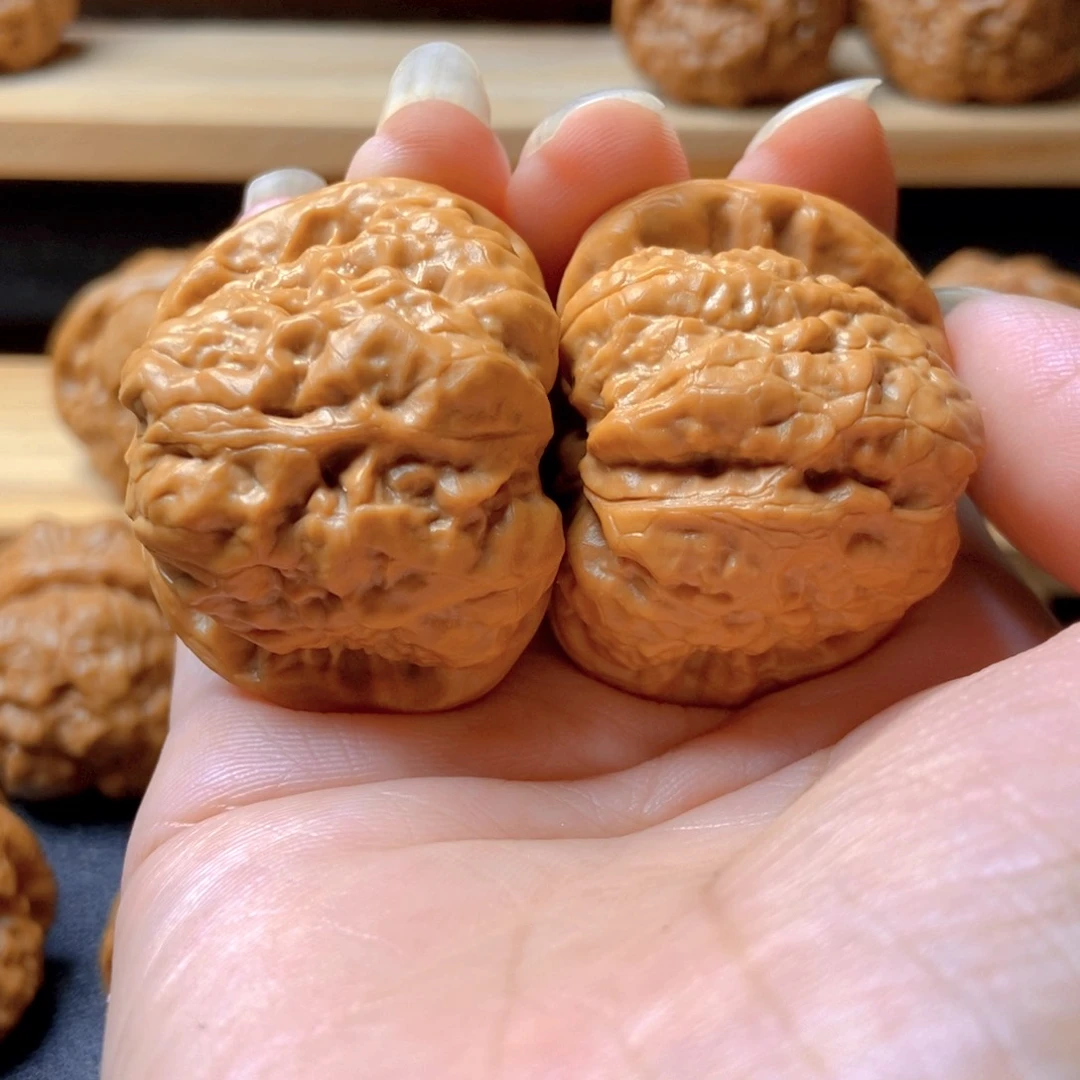 北***容文玩核桃吊坠蛤蟆头