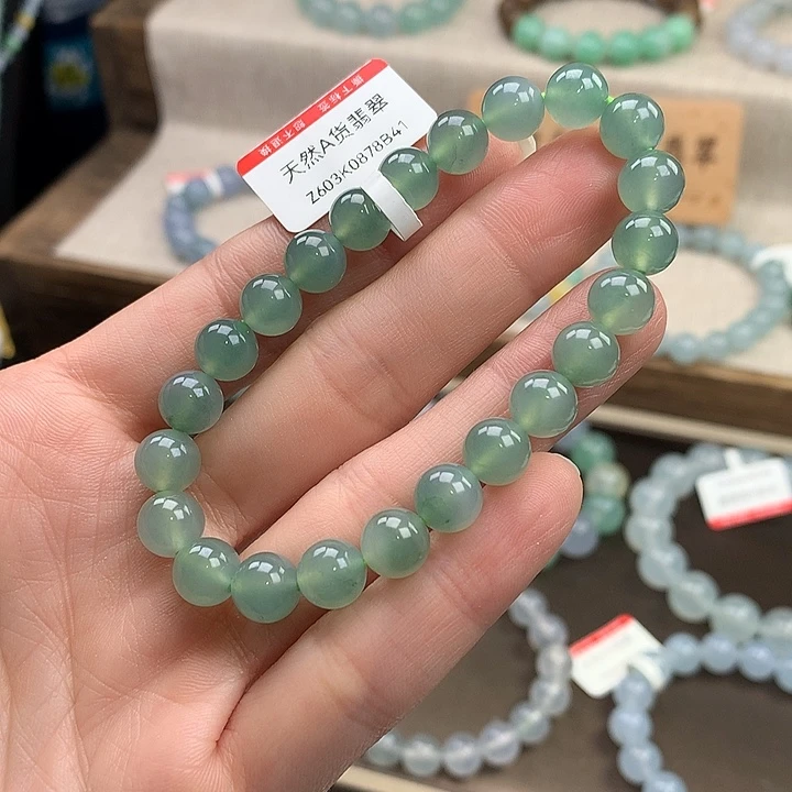 翡翠未镶嵌手链冰绿。货头，福利