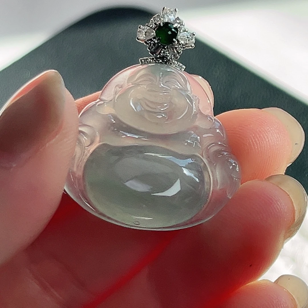 翡翠未镶嵌颈饰佛公