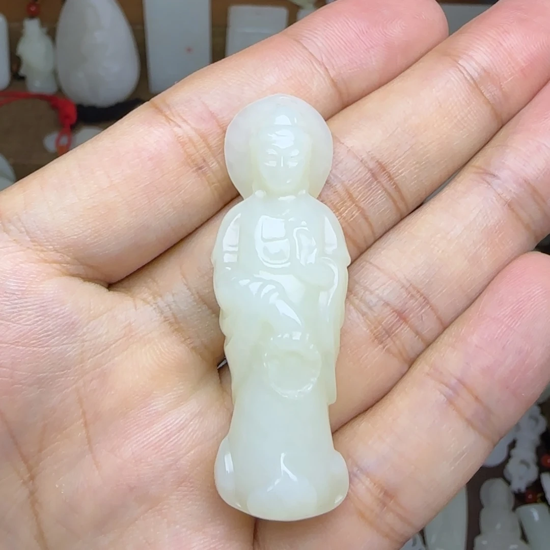 和田玉未镶嵌挂件站观音