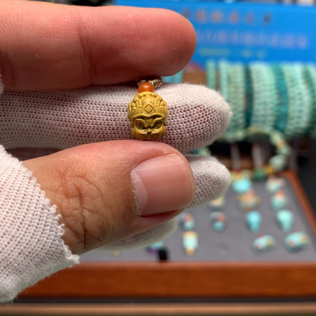 绿松石未镶嵌绿松石