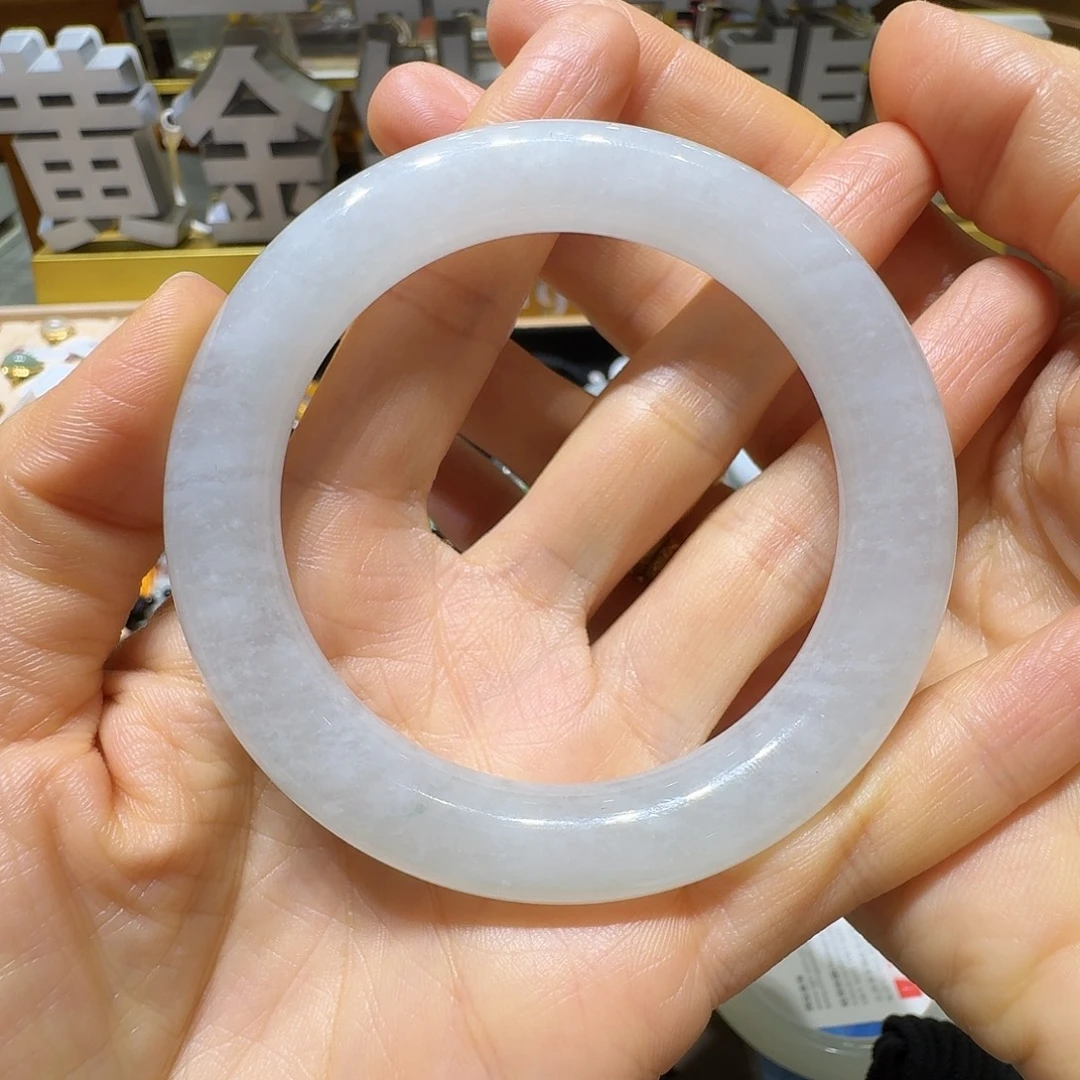 翡翠未镶嵌手镯翡翠手镯