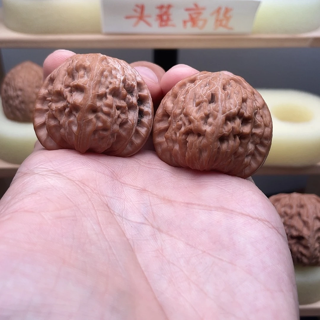 吊坠文玩核桃折*王38全品白狮子