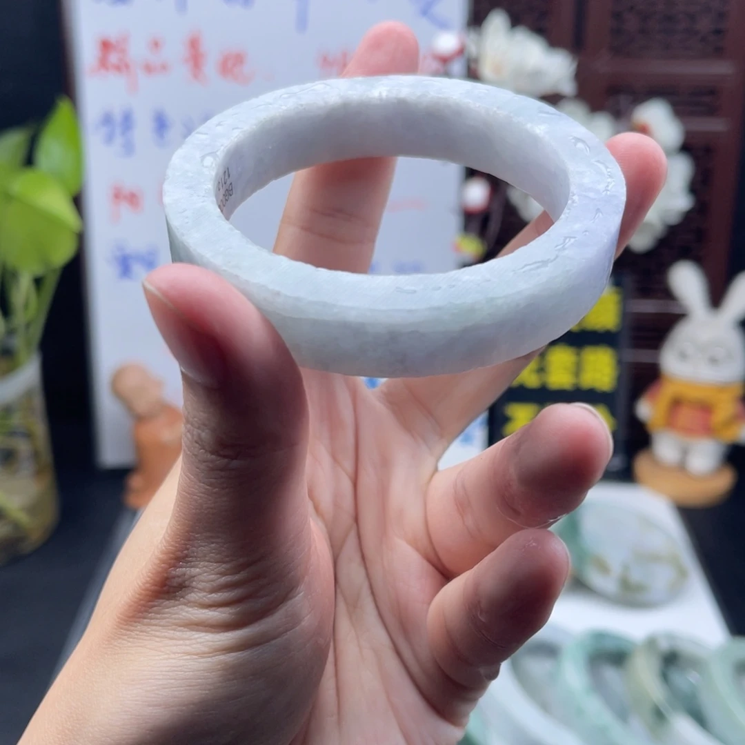 定制翡翠未镶嵌正圈