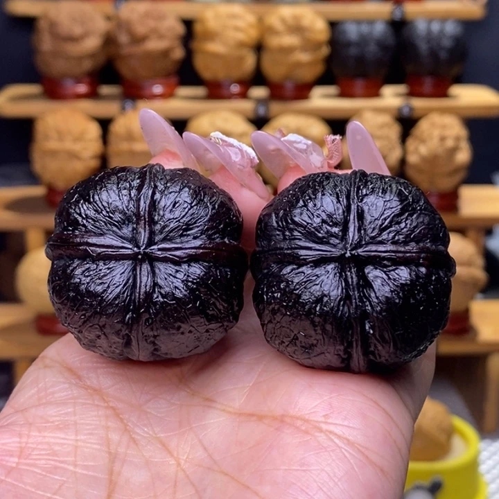 文玩核桃把件药包四棱45号39尺