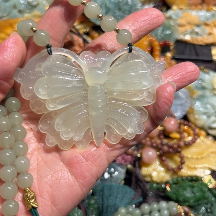 岫玉未镶嵌岫玉吊坠