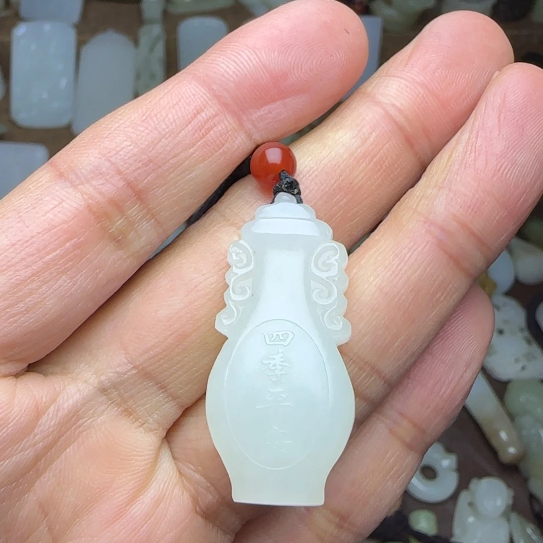 和田玉挂件未镶嵌