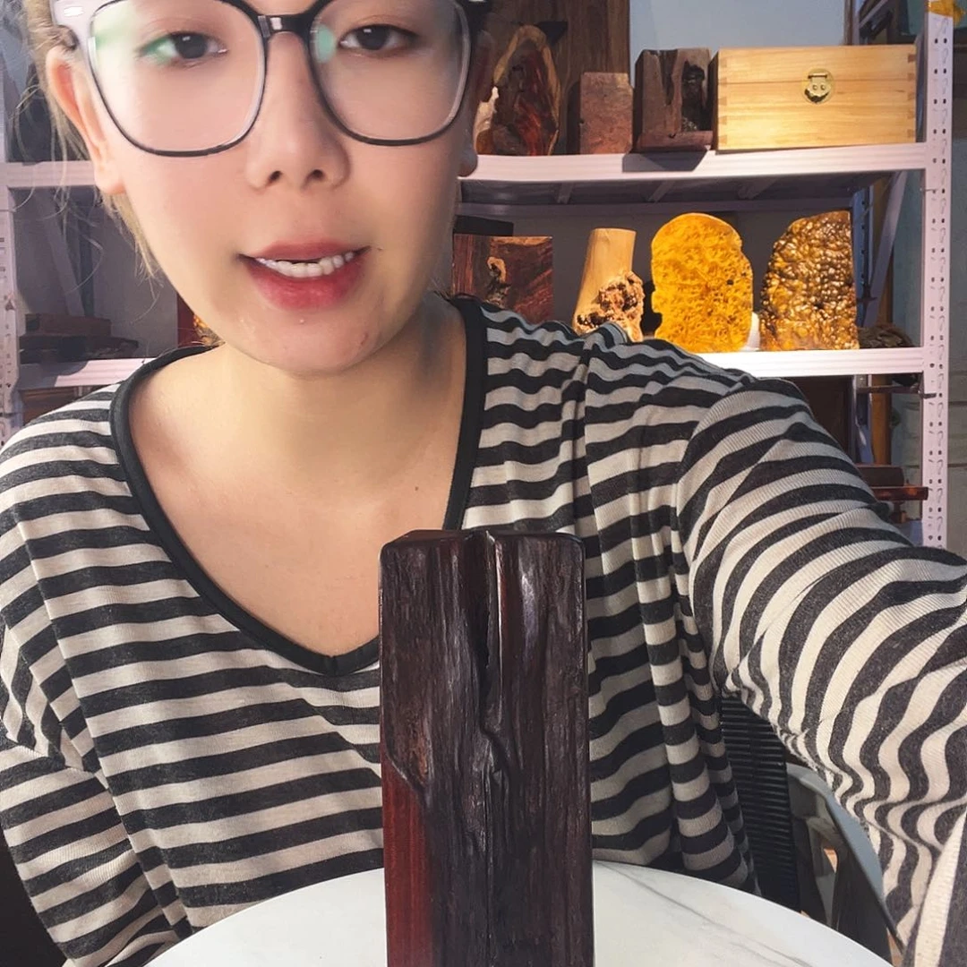紫檀木类端景台艾****龙