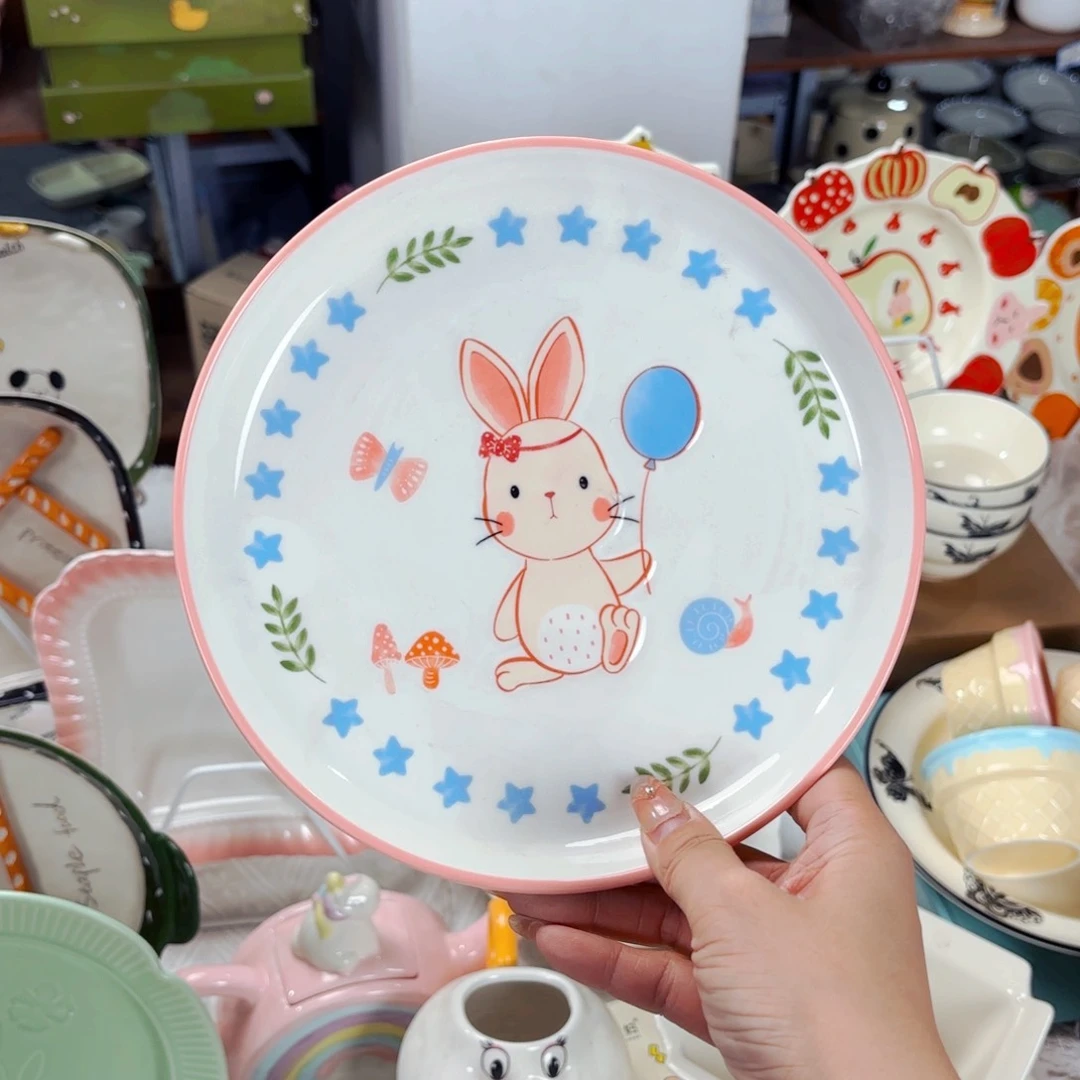 陶瓷萌兔八寸浮雕餐盘全品