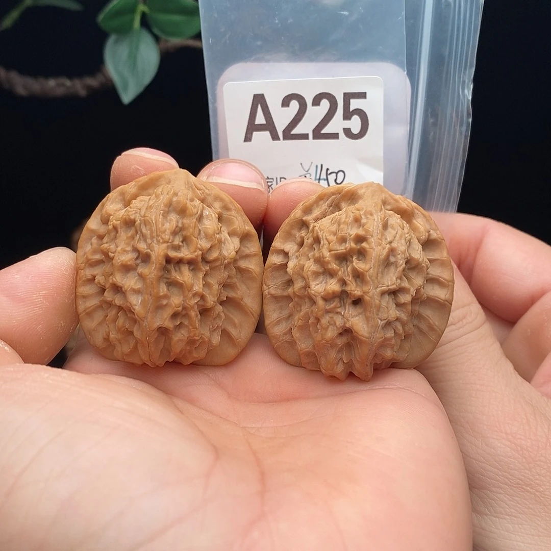 吊坠文玩核桃马老四40