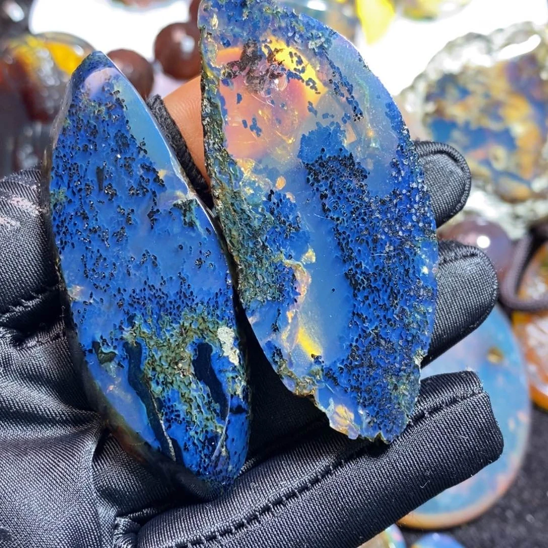 *****琥珀未镶嵌裸石。。。