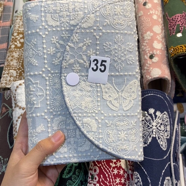 织绣粉*A6 三折带纸方格35