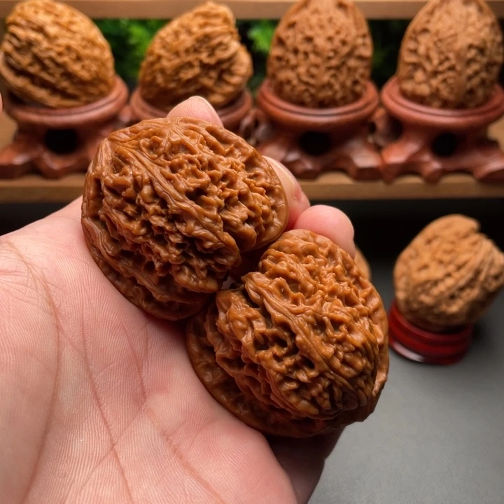 把件文玩核桃南疆石