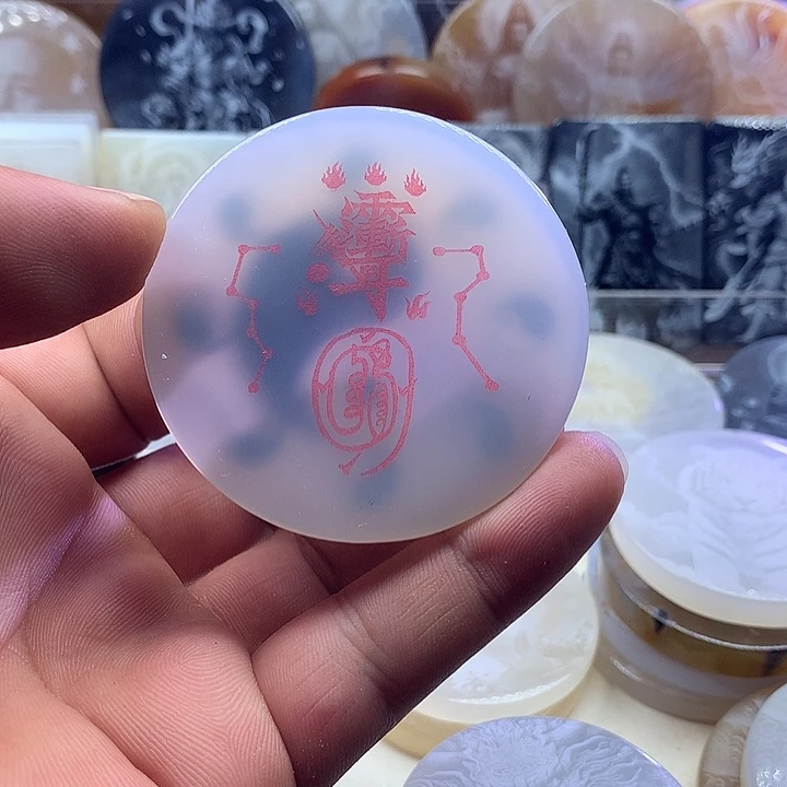 未镶嵌颈饰玛瑙/玉髓