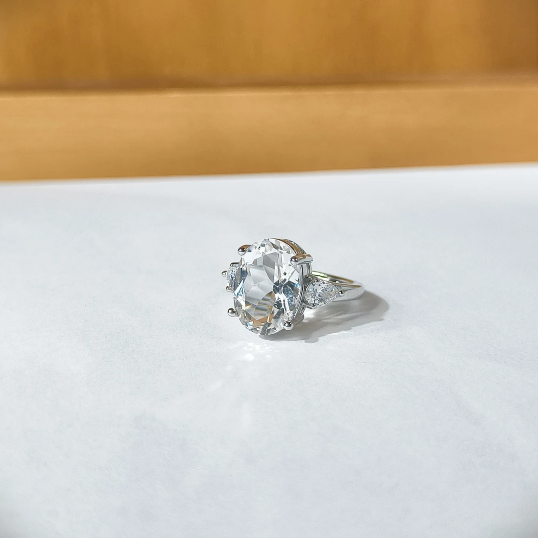 约14*10mm白水晶戒指（合金戒托）