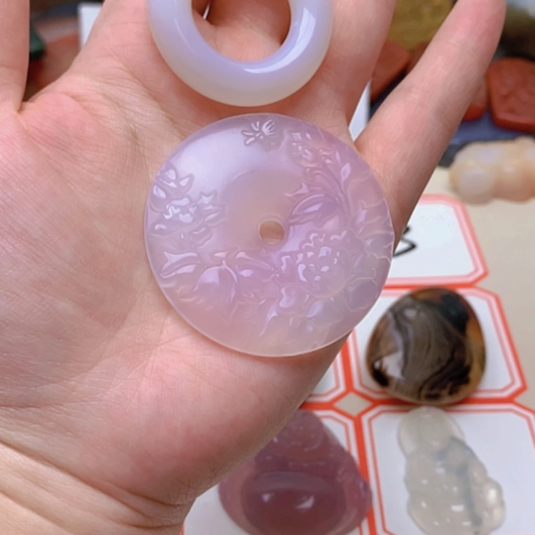 【闪购商品】玛瑙/玉髓未镶嵌珠宝半成品E****子