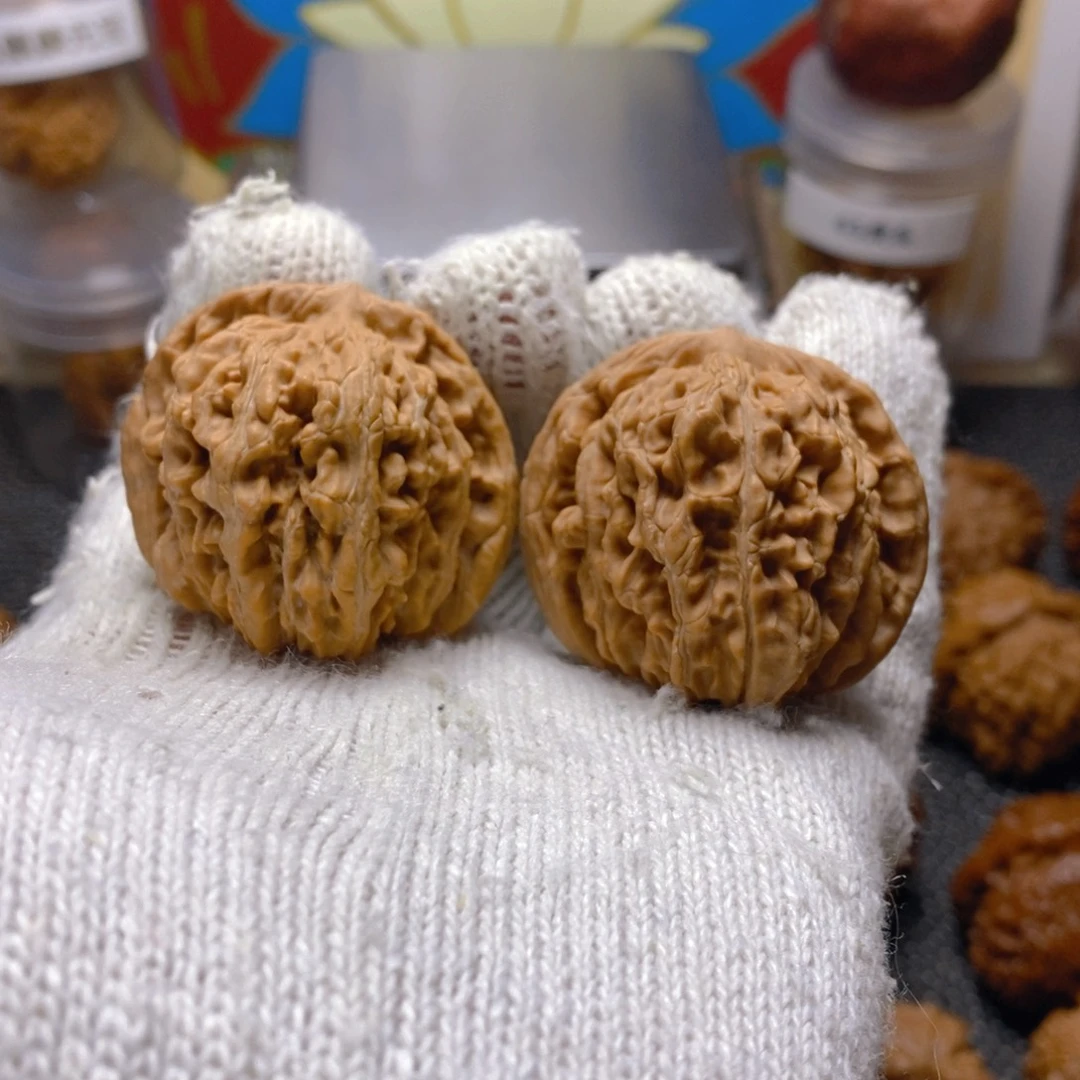 核桃熊儿寨一代楼42尺44.6克