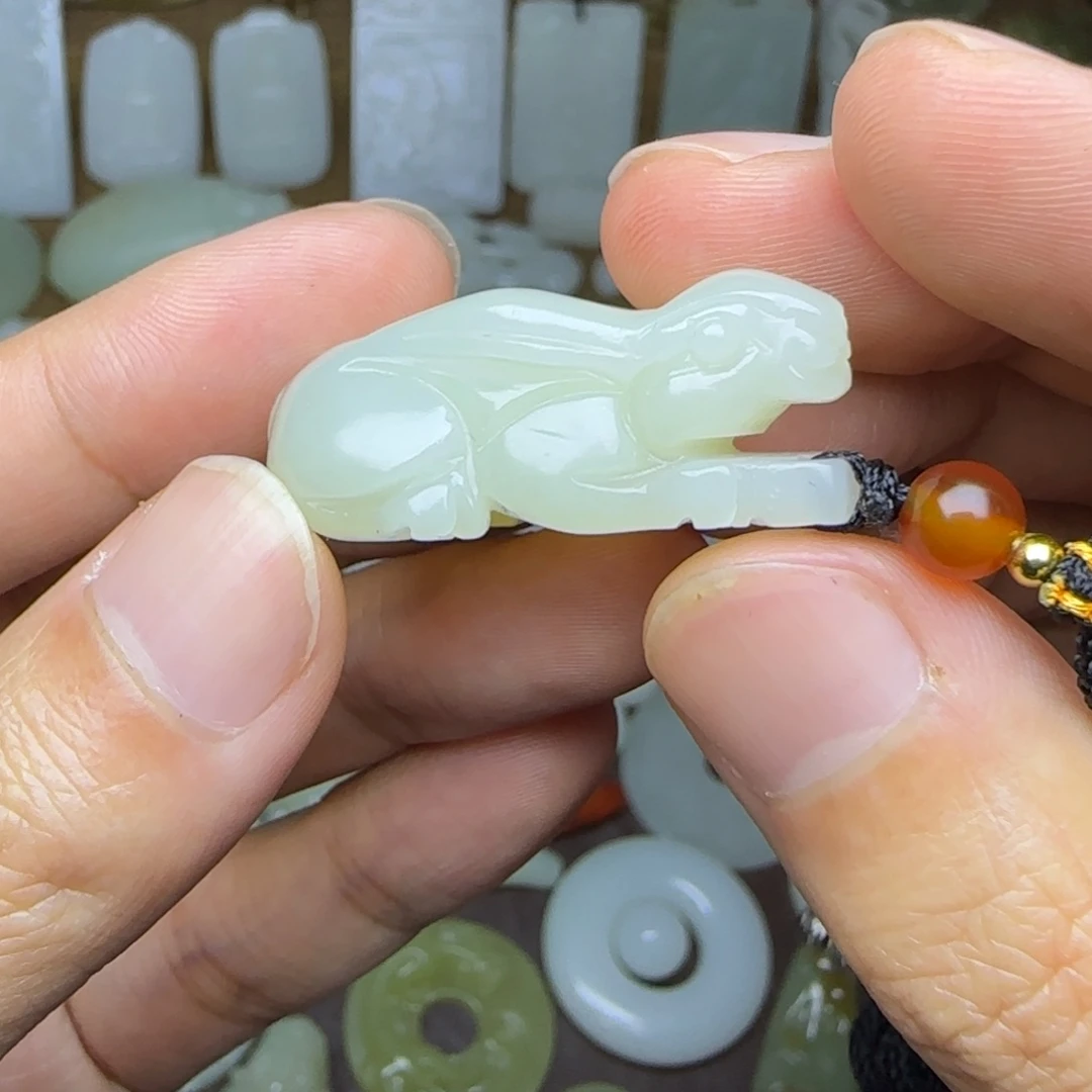 和田玉未镶嵌挂件