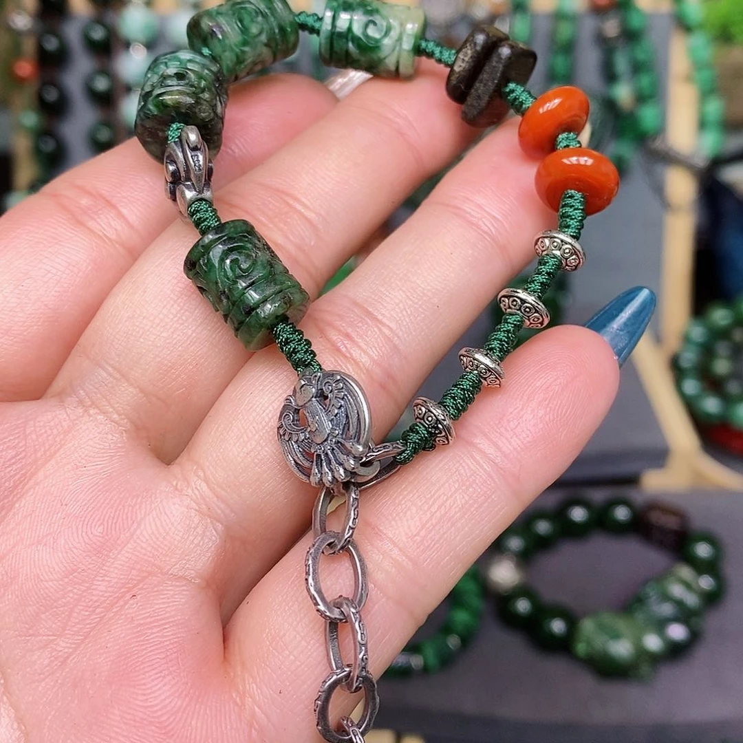 翡翠颈饰银S925镶嵌漂亮美眉