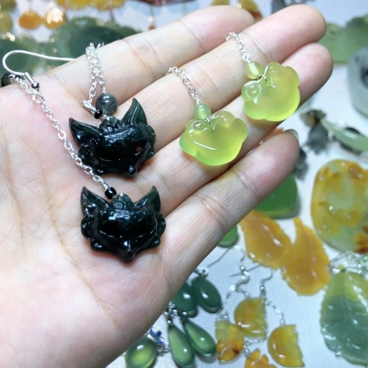 【闪购商品】蛇纹石玉挂件未镶嵌?***?