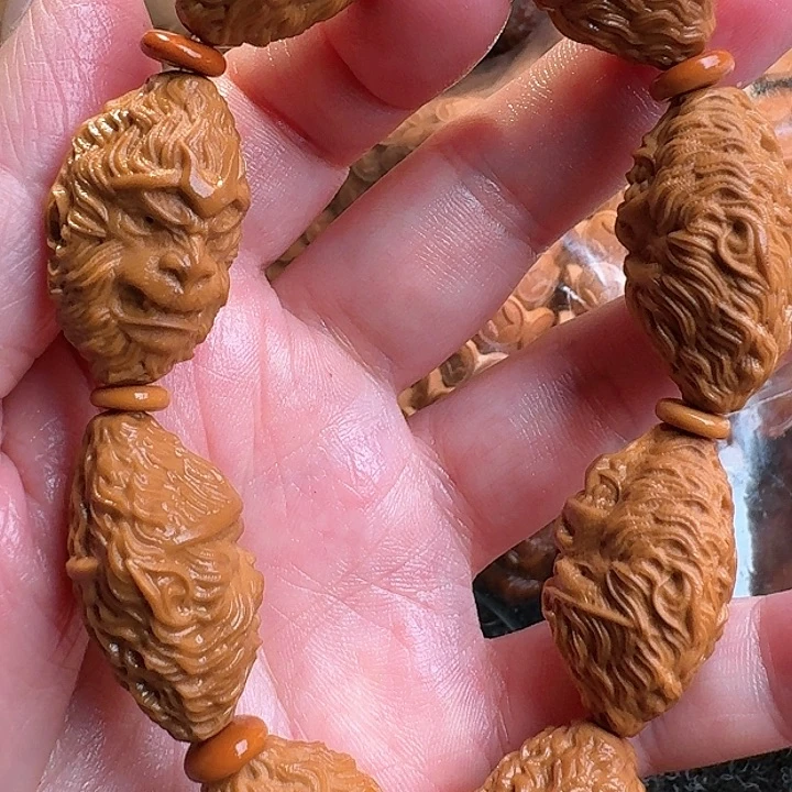 橄榄核吊坠橄榄大圣