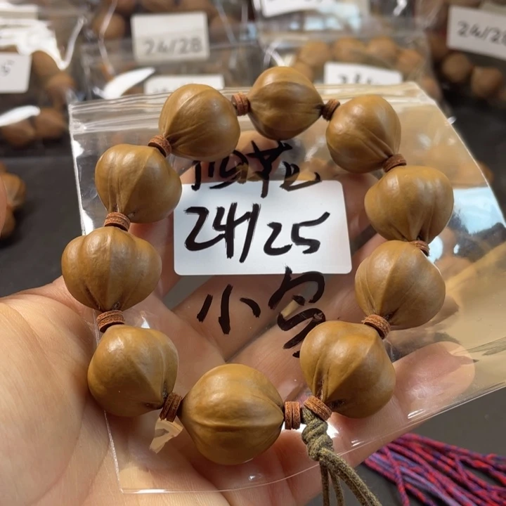 橄榄核吊坠橄榄核