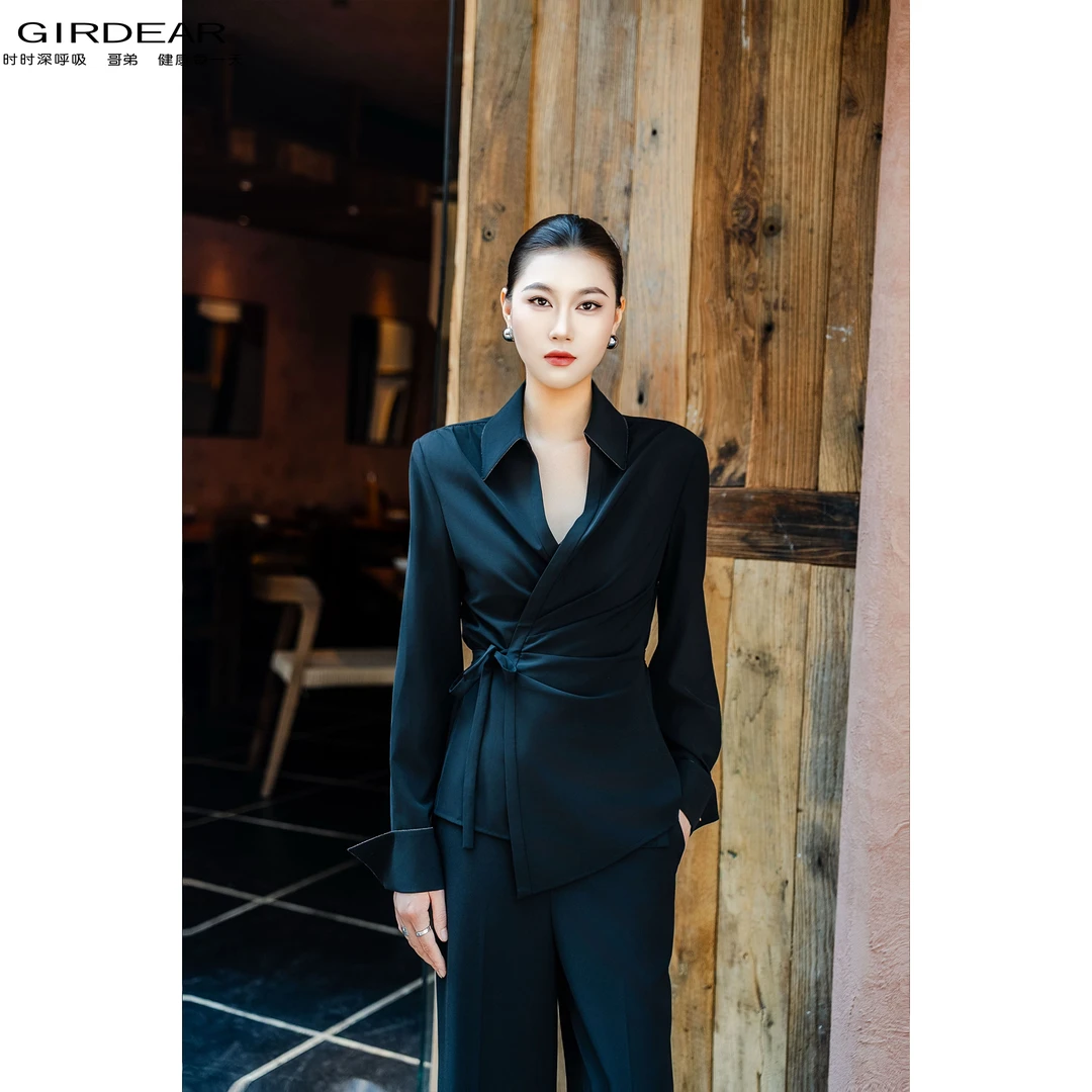 GIRDEAR/哥弟早秋新款时尚简约气质百搭显瘦黑色衬衫长袖女130087