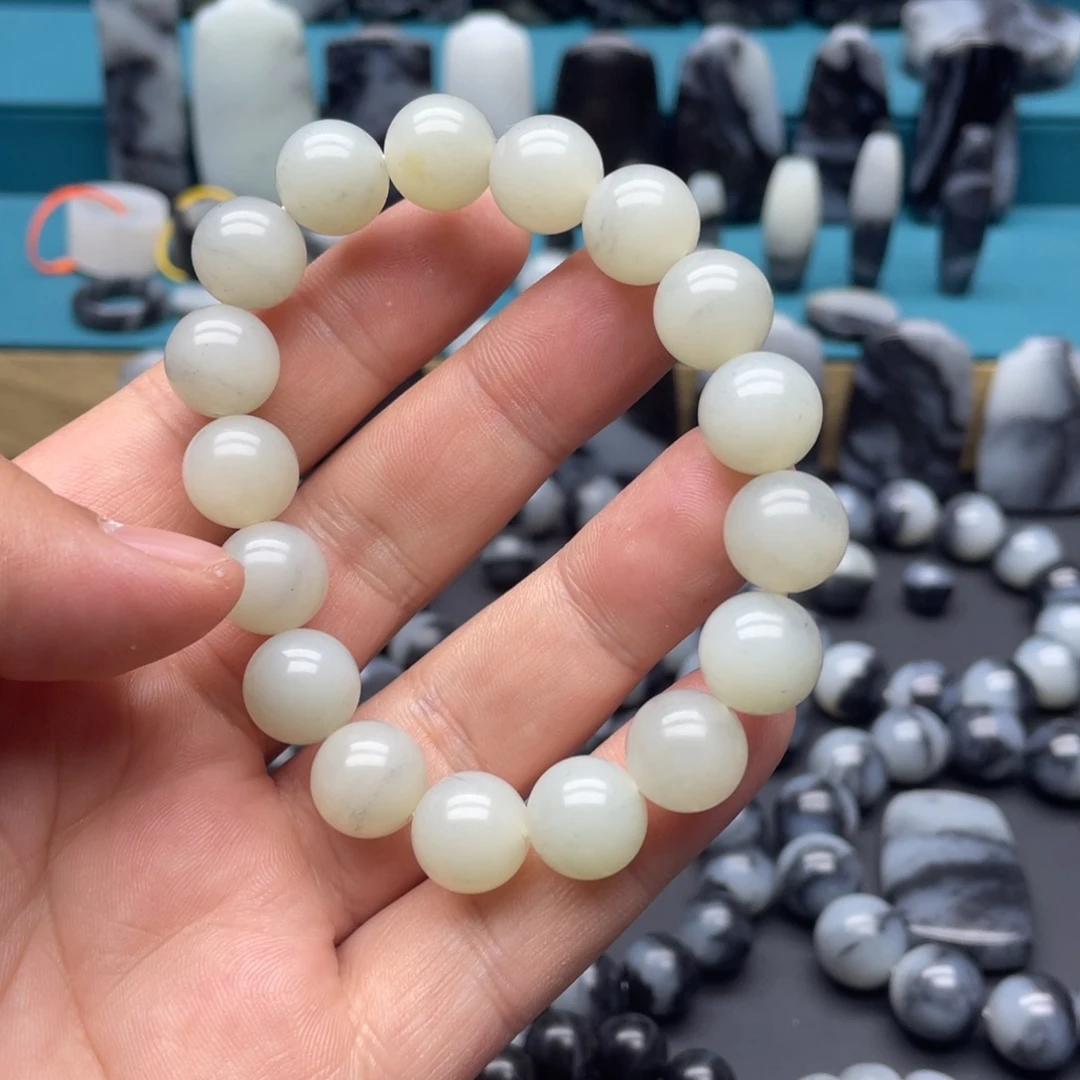 和田玉未镶嵌手串