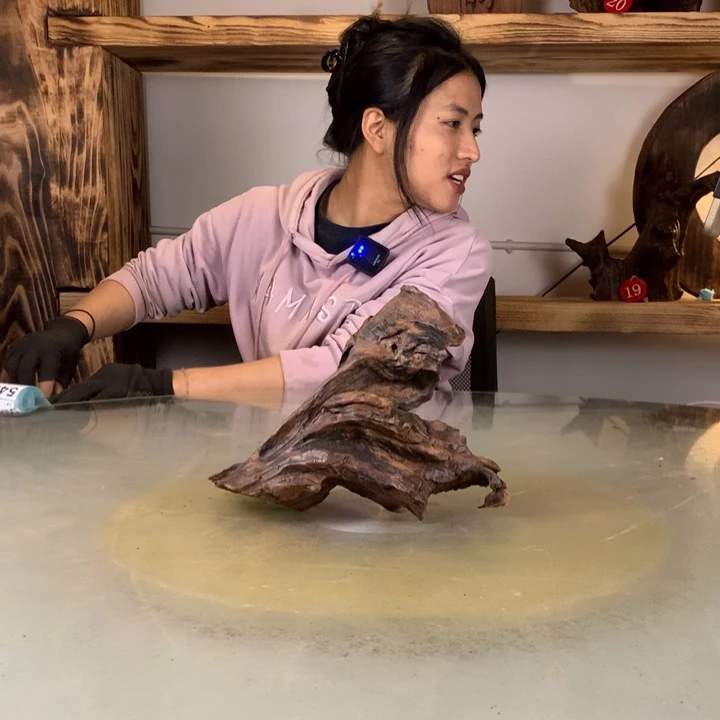 浮***梦天然的云南紫柚木会黄水