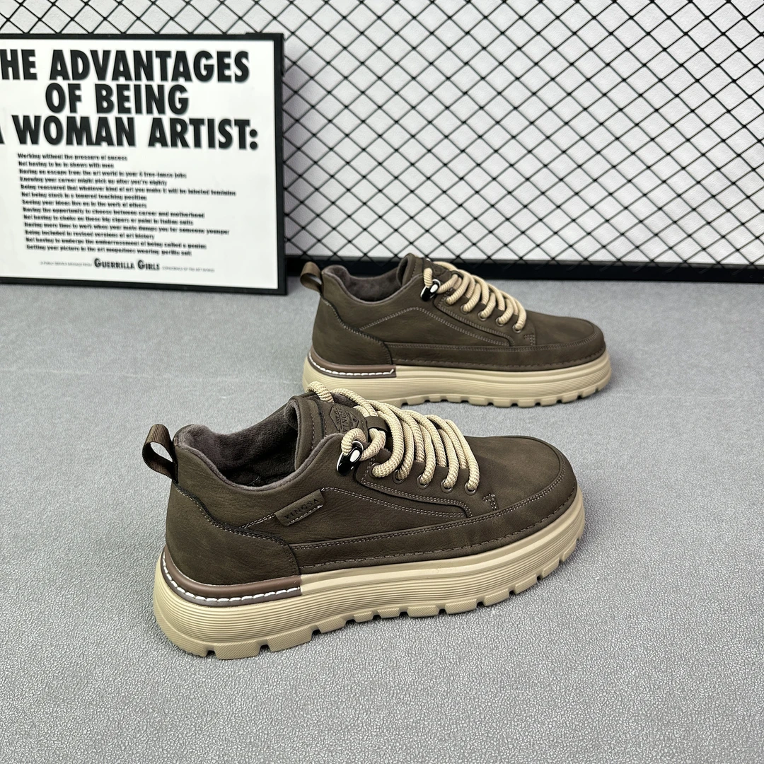 冬季加绒男士马丁靴韩版复古帅气系带厚底休闲鞋减震百搭机车棉鞋