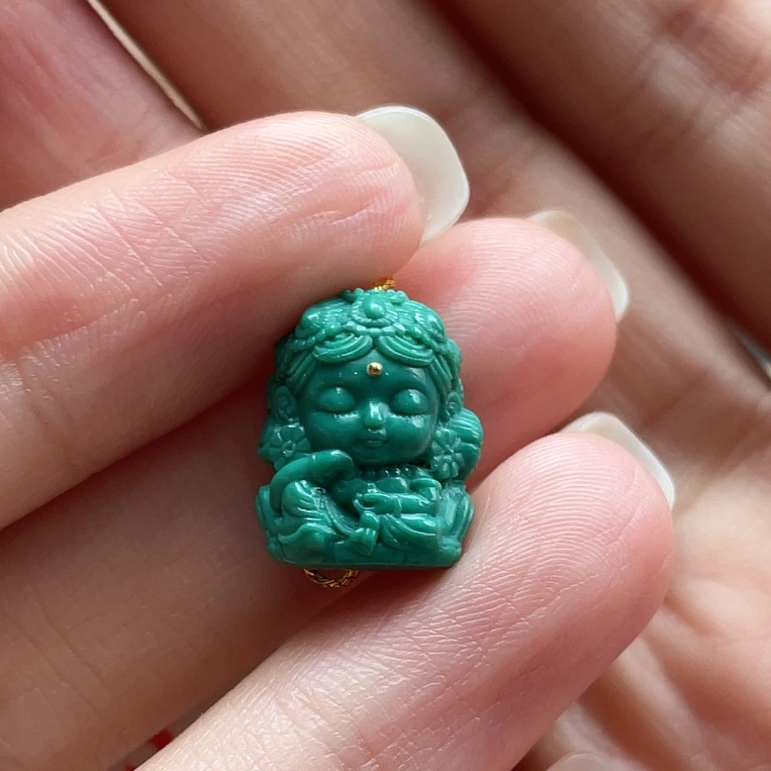 绿松石未镶嵌颈饰