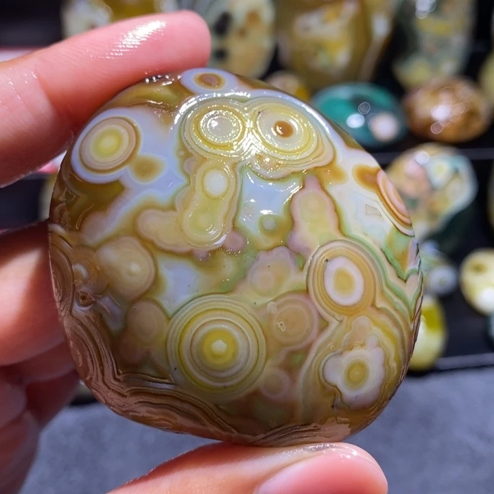 未镶嵌玛瑙/玉髓珠宝奇石