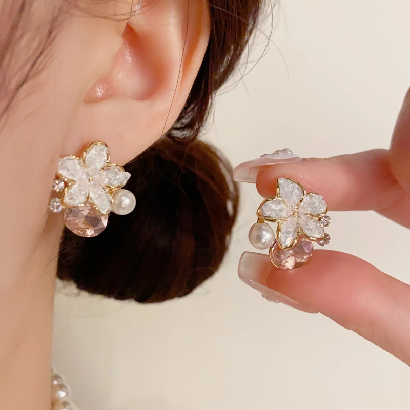 铜合金锆石耳饰 新款A33轻奢小众珍珠气质耳钉甜美百搭时尚耳环