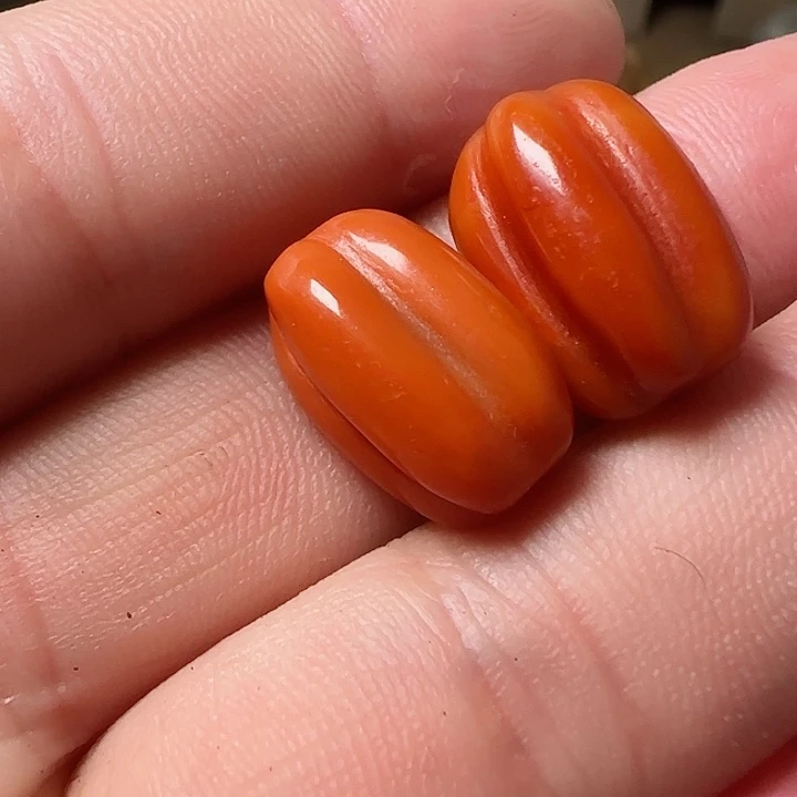 玛瑙/玉髓颈饰未镶嵌终**月