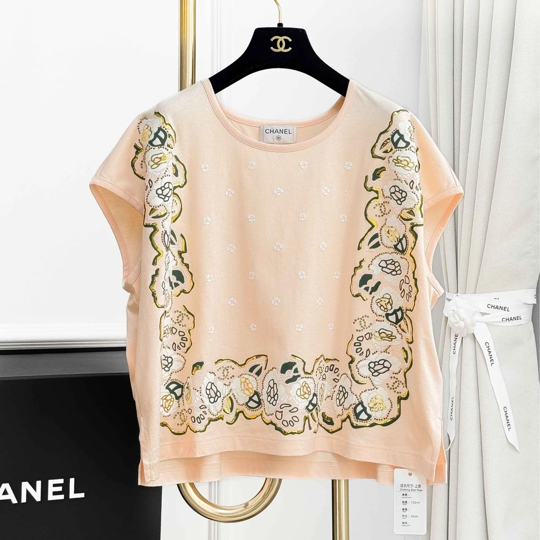 99新 Chanel/香奈儿 M码21P裸粉色山茶花钉珠双C无袖上衣