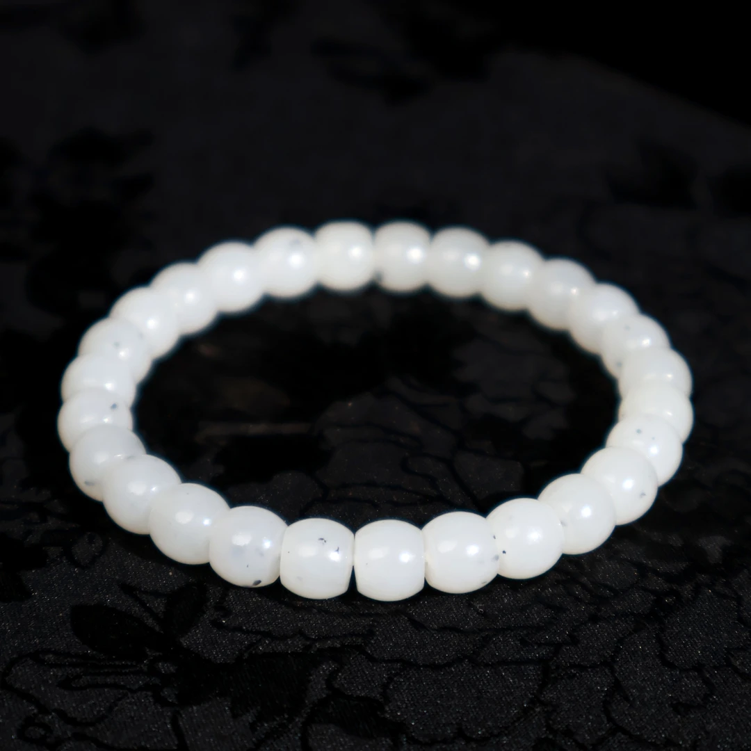 华夏天然和田玉新疆点墨青花（多样性发其一C）