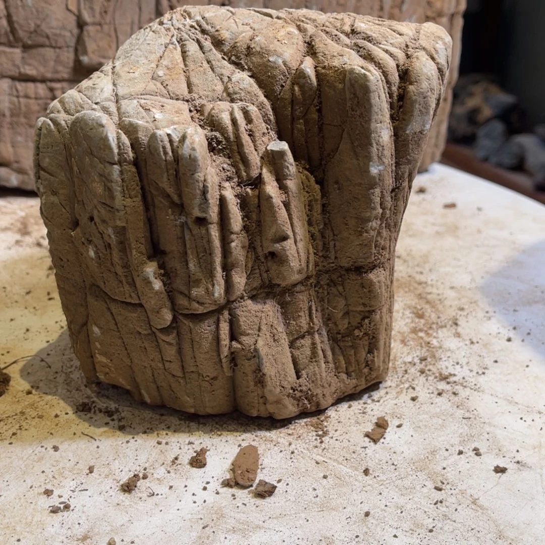 小***哥石材灵璧亲密爱人的朋友