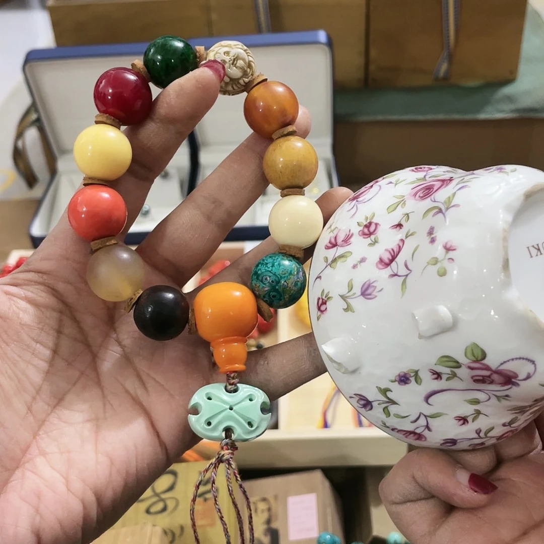 用****7干净利落斤斤计较咯的