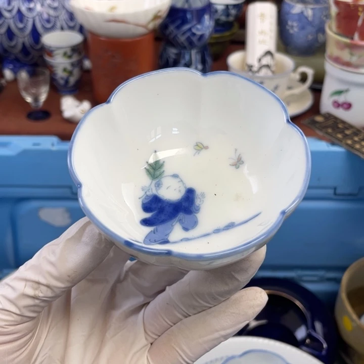 他家瓷器真美…开播了