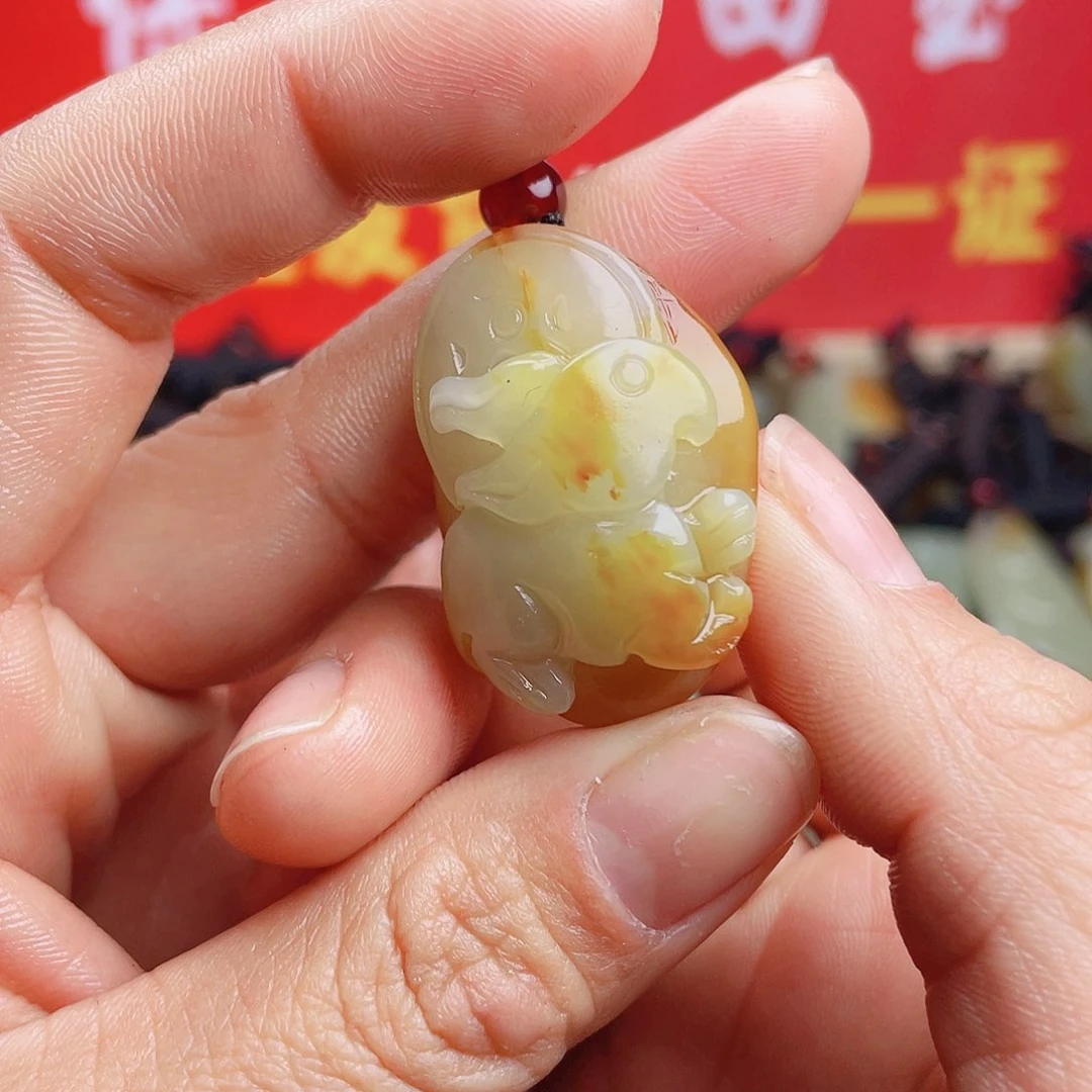和田玉颈饰未镶嵌