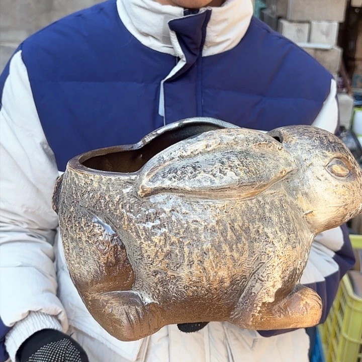 红陶复古兔子一只