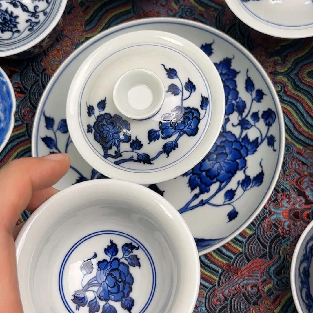 小****人全手绘景德镇陶瓷艺术