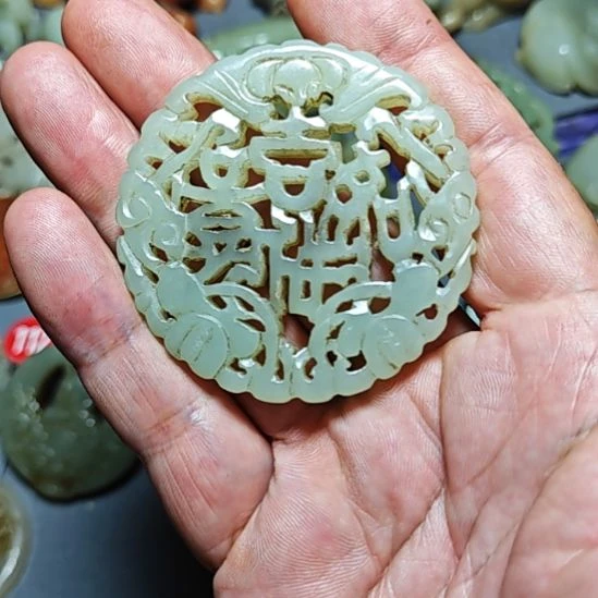 颈饰未镶嵌和田玉用****1